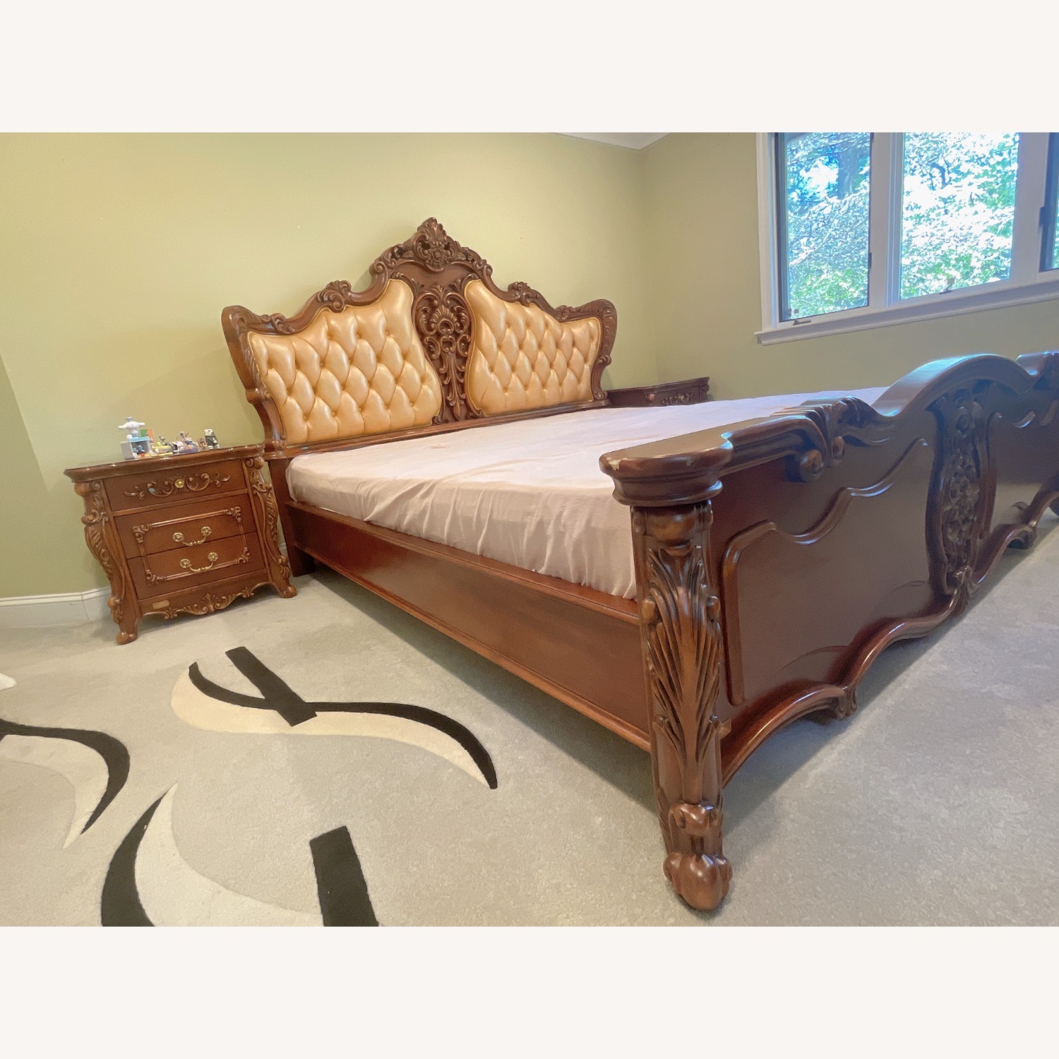 Solid Wood Bed - image-1