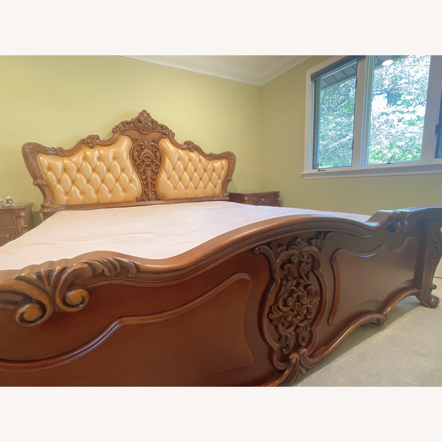 Solid Wood Bed - image-2