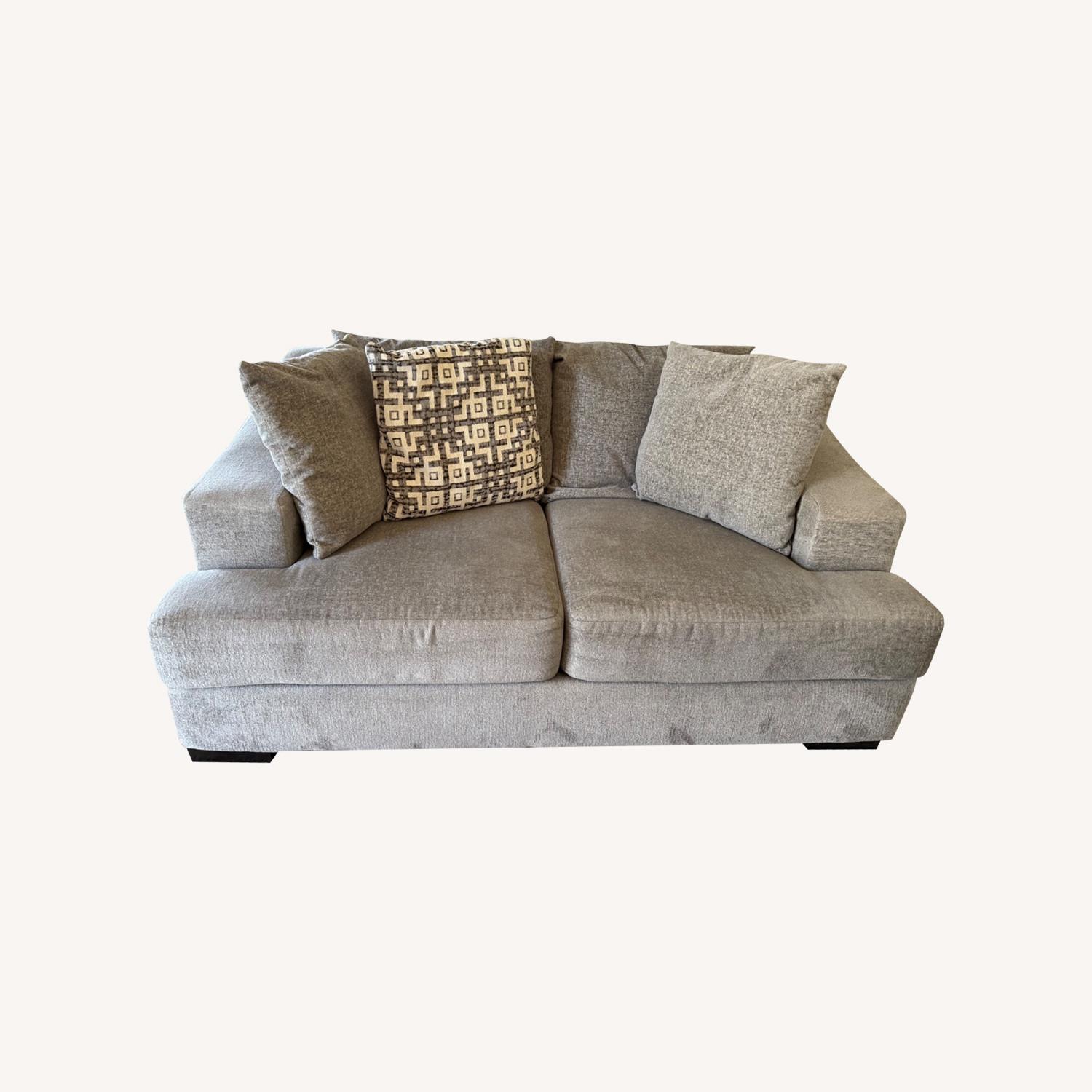 Loveseat with Accent Pillows - image-0