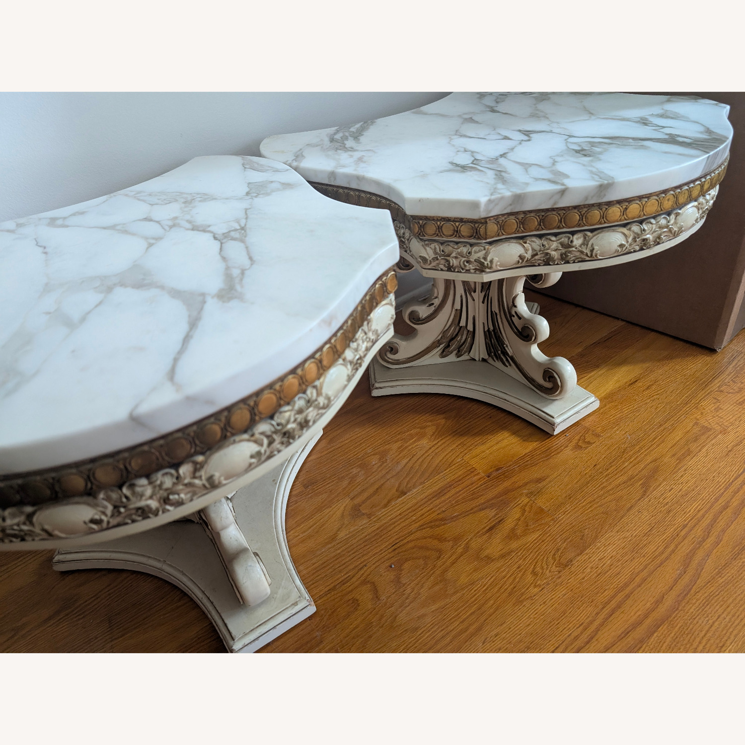 Vnitage Matching Marble Side Tables - image-4