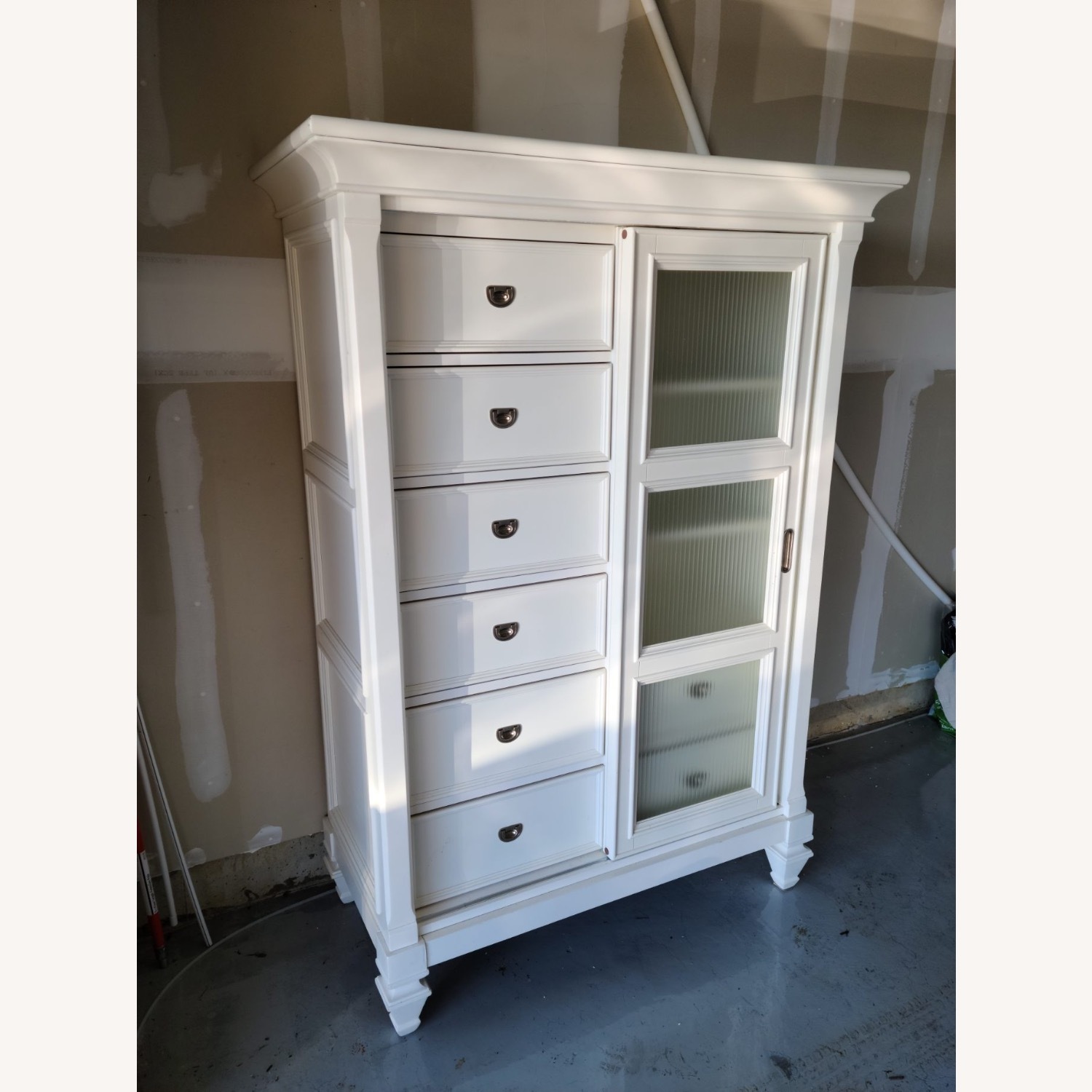 Belmar White Gentleman’s Chest - image-2