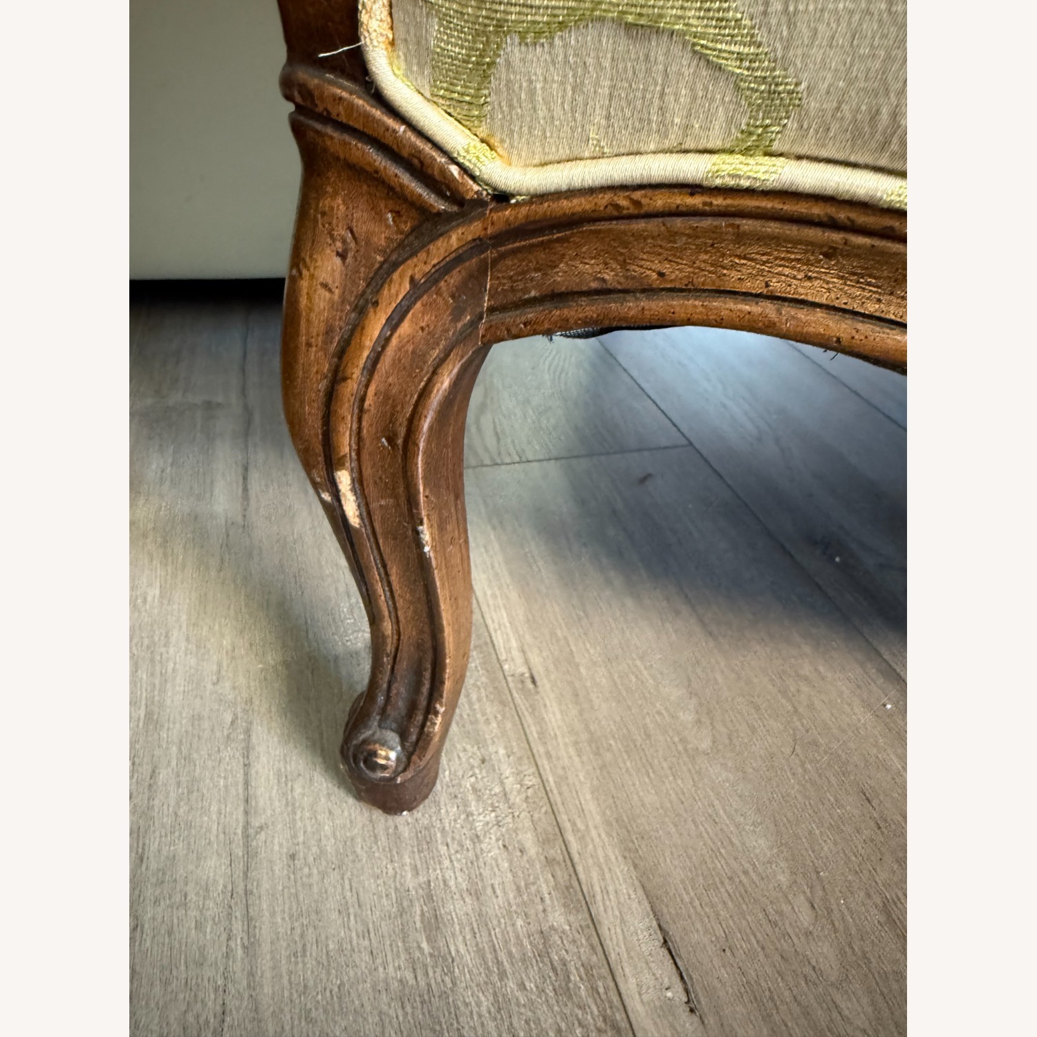 Collector's Mix Silk Loveseat by Hickory Chair - image-5