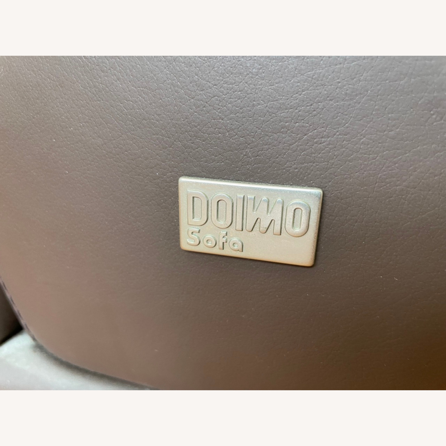 Doimo Salotti Leather Couches - image-3