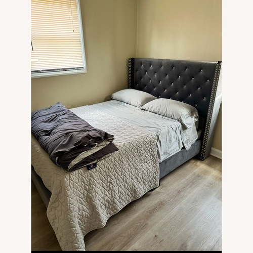 Used Raymour & Flanigan Full Bed  for sale on AptDeco