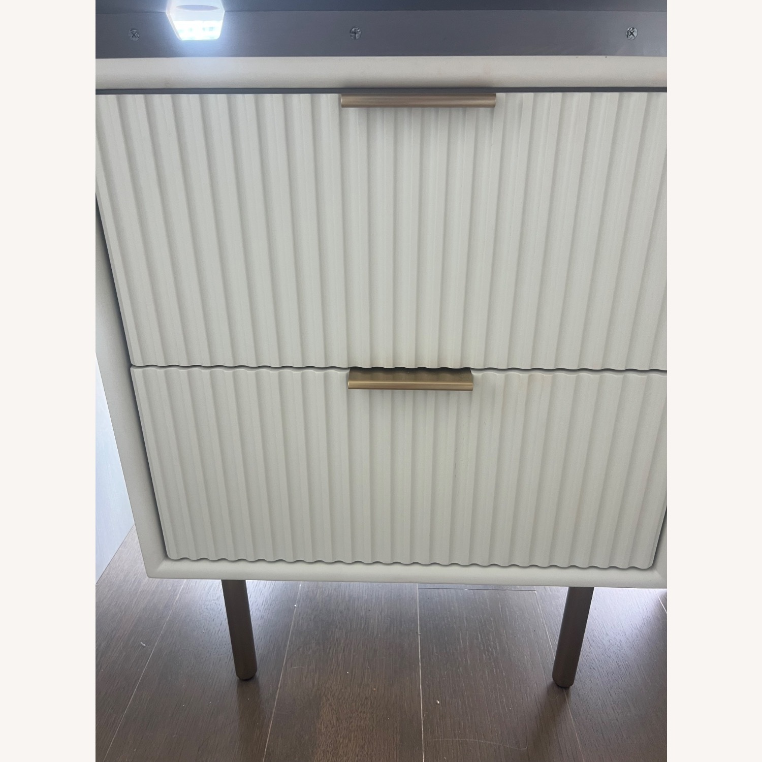 Quinn Closed 2-Drawer Nightstand (21