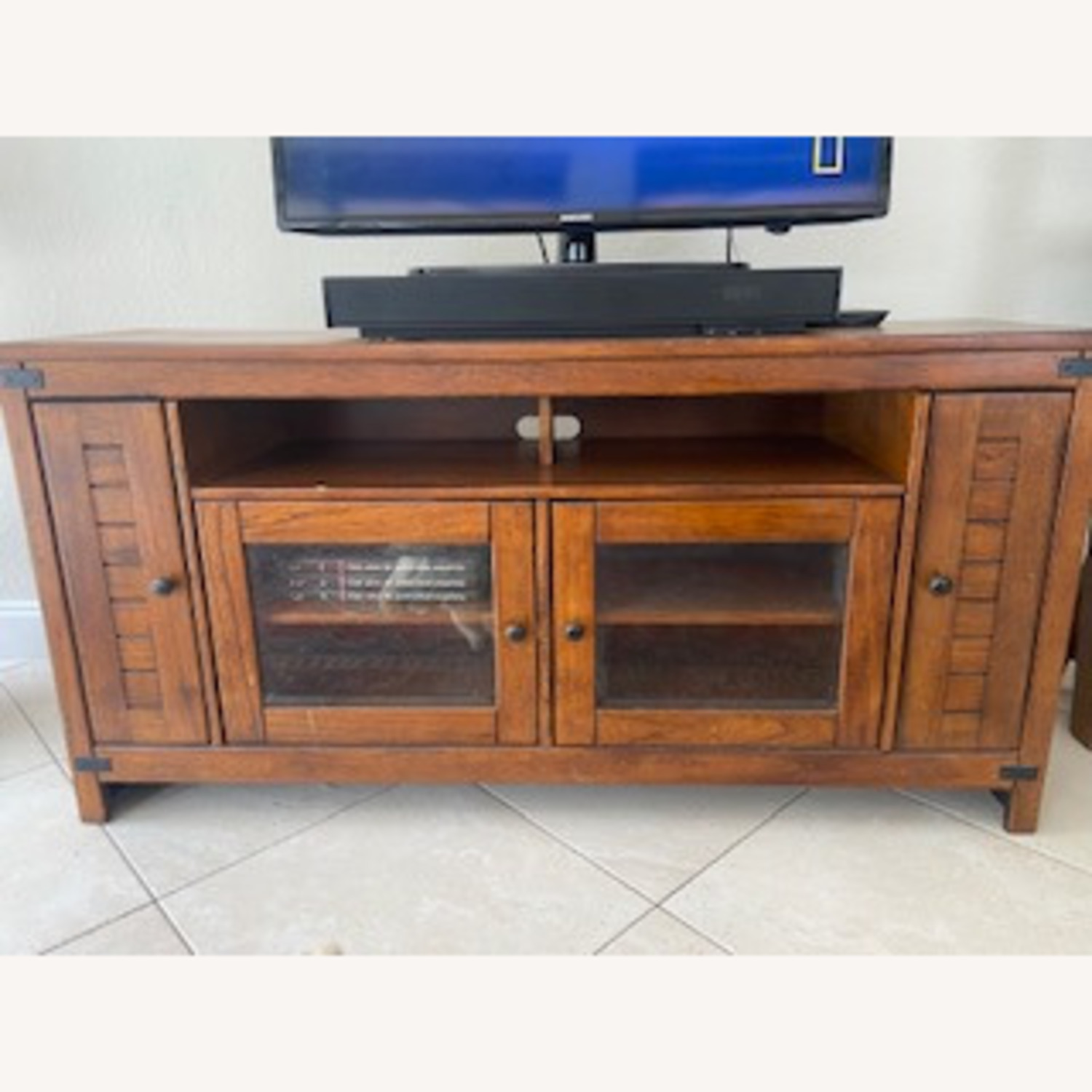 Rooms To Go Console - image-1