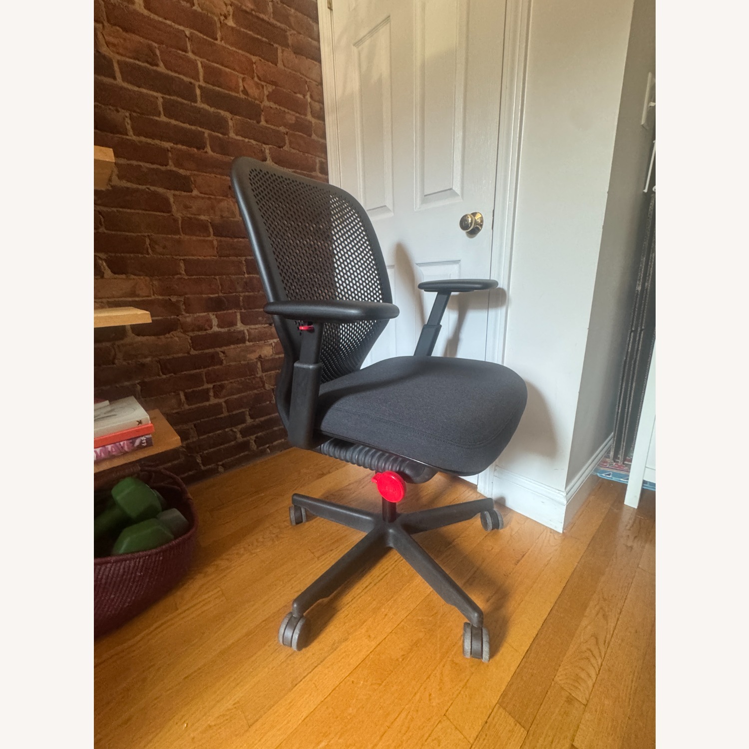 Knoll DWR Newson Task Chair - Floor Sample  - image-6