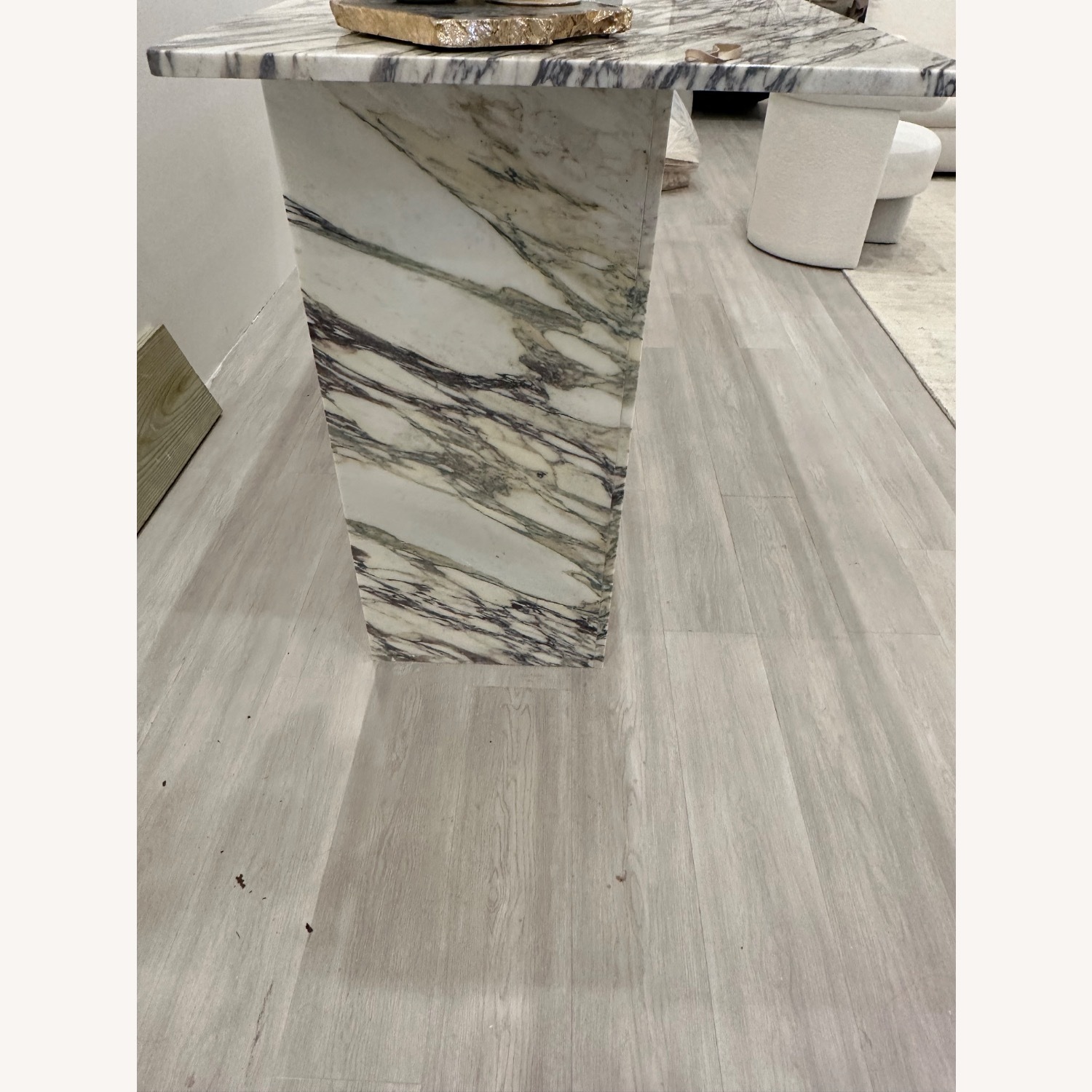 Calacatta Monet Stone Bar Storage - image-2