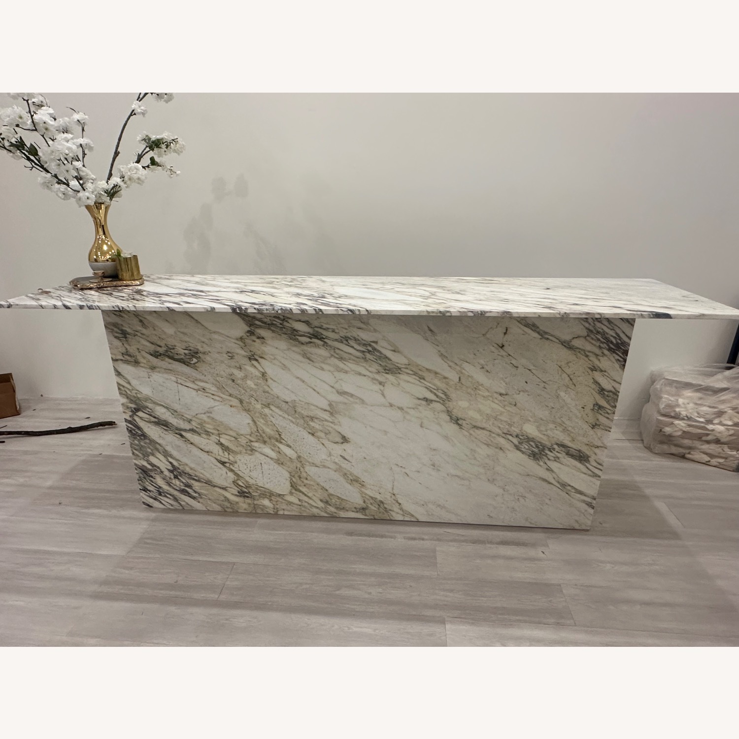 Calacatta Monet Stone Bar Storage - image-1