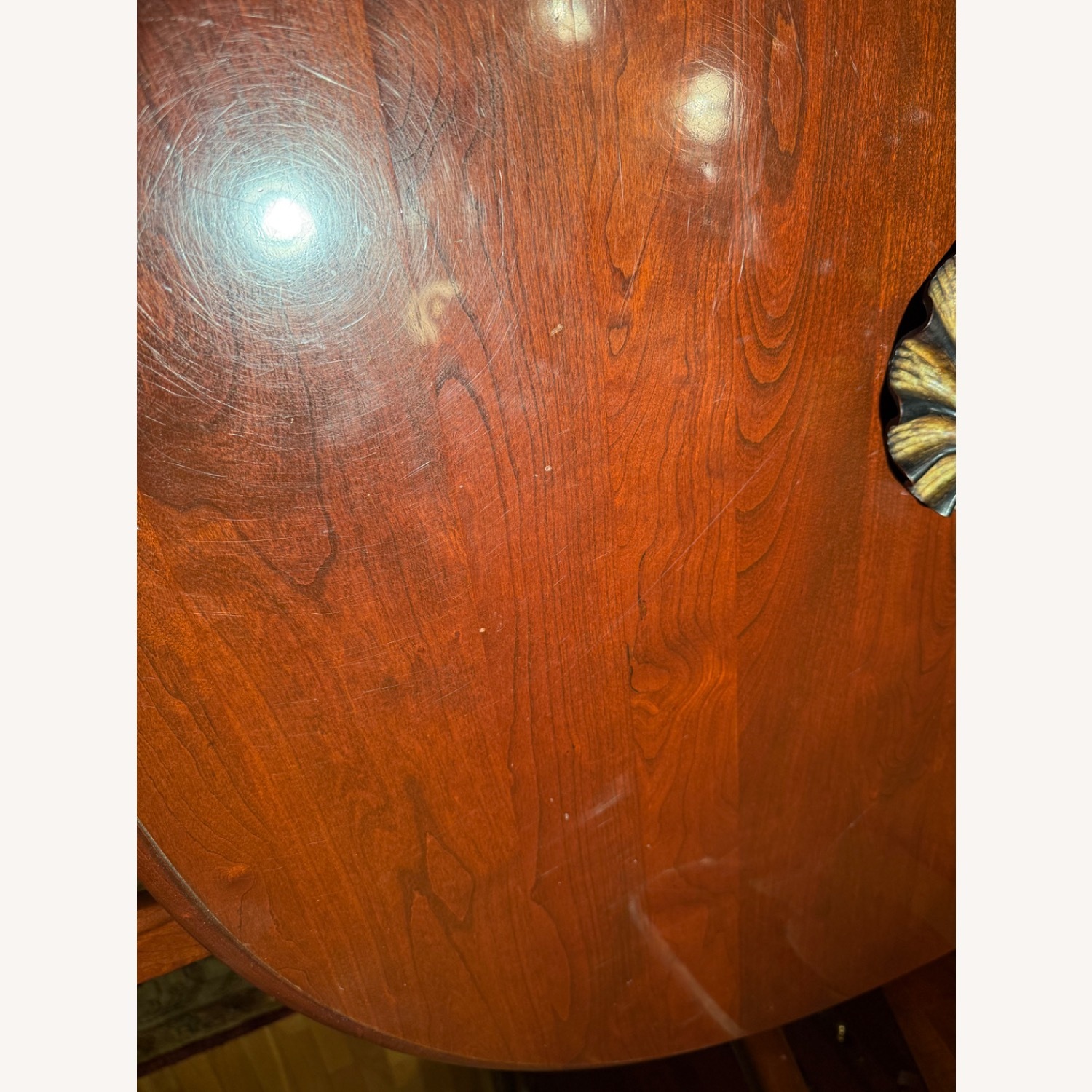 Ethan Allen Dining Table W 2 18"leaves & 6 Chairs  - image-1