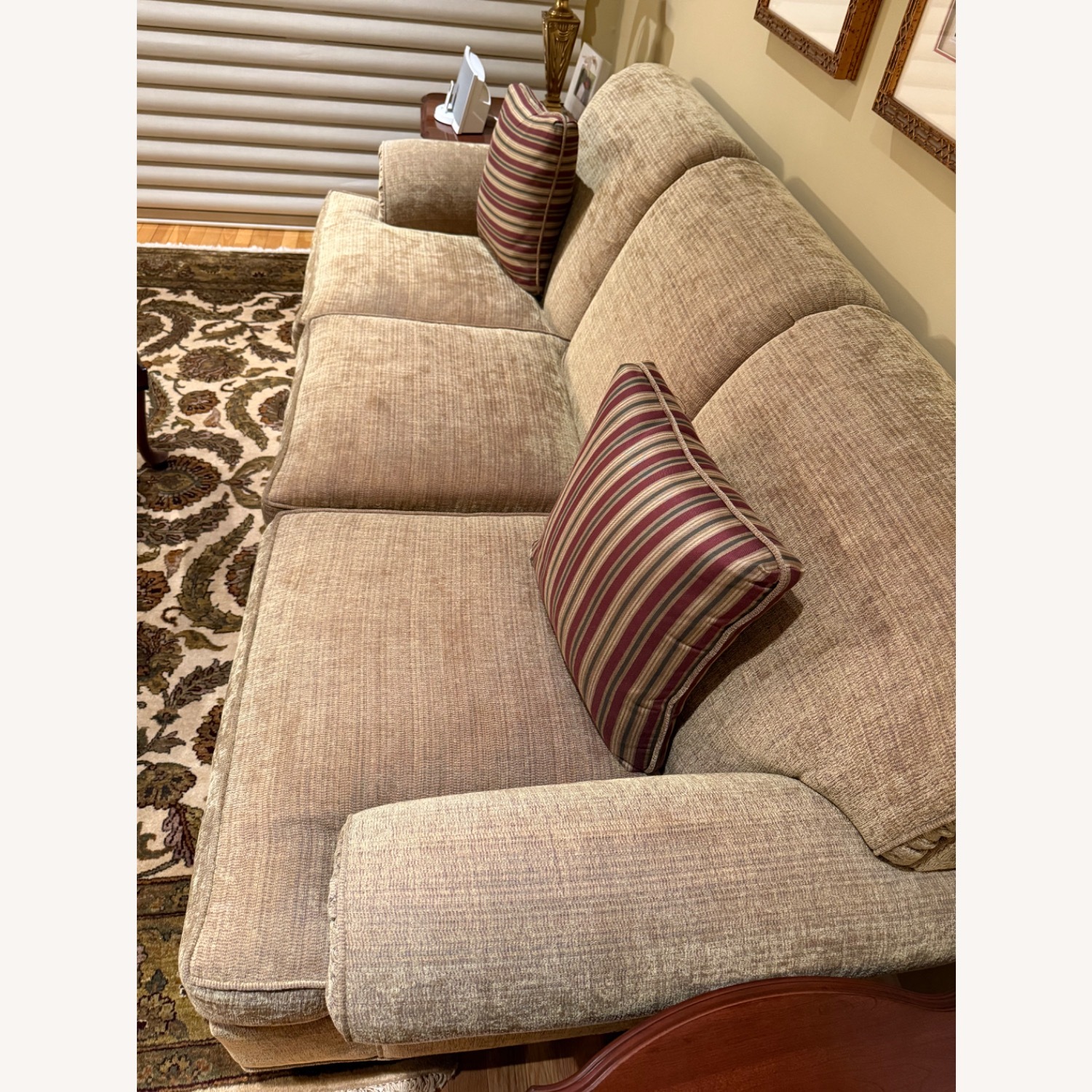 Ethan Allen 3 Seat Couch with 2 Pillows - image-2