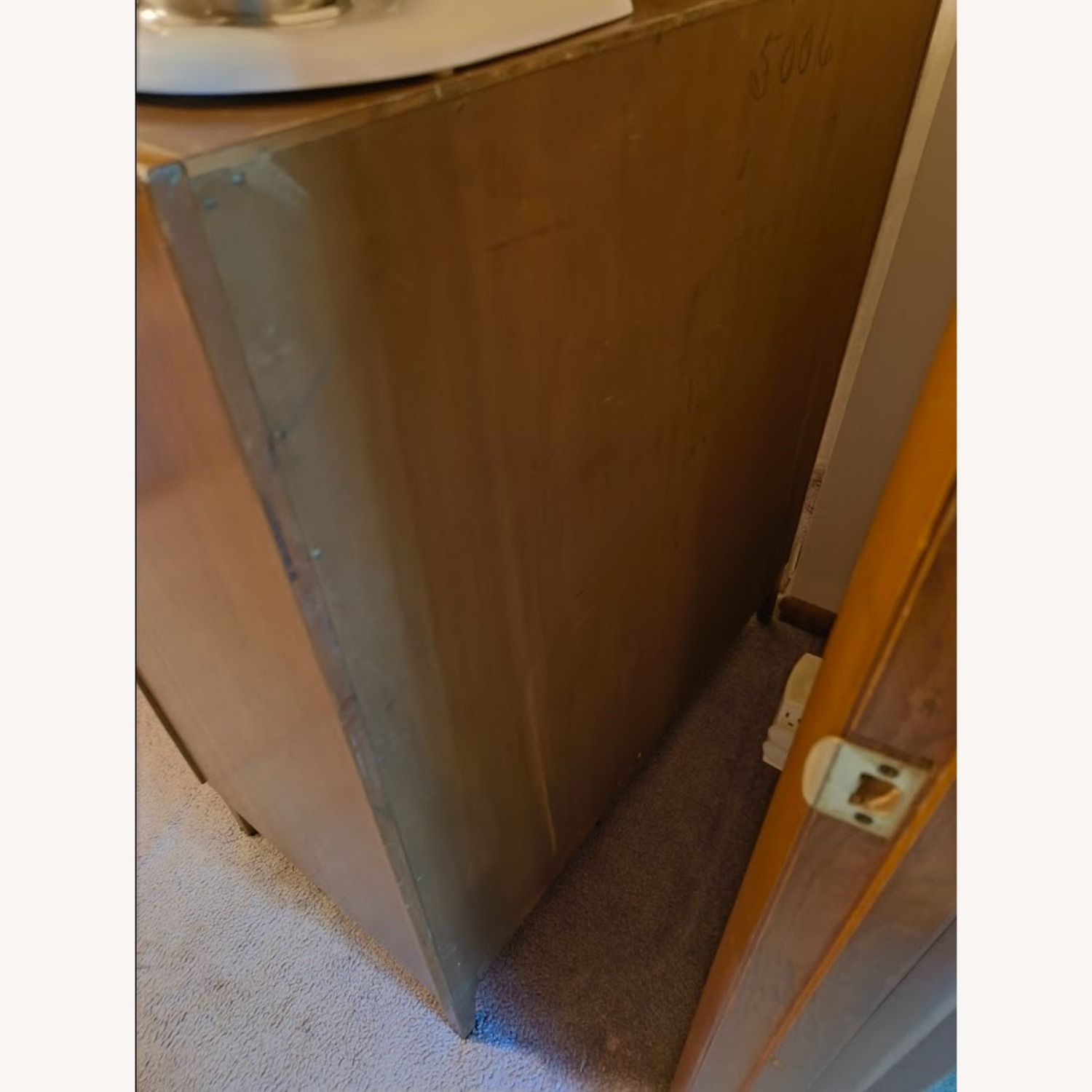 Mid-Century Modern 5-Drawer Chest - image-4