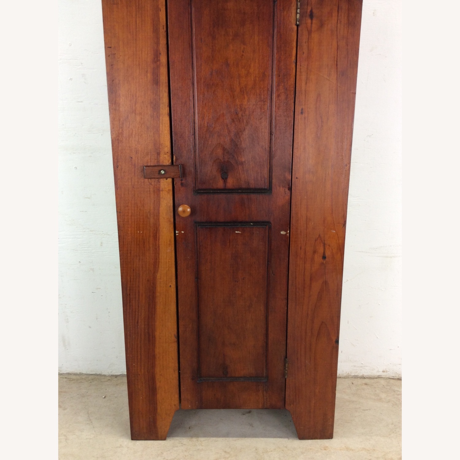 Antique American Pine Cabinet with 4 Shelves - image-6