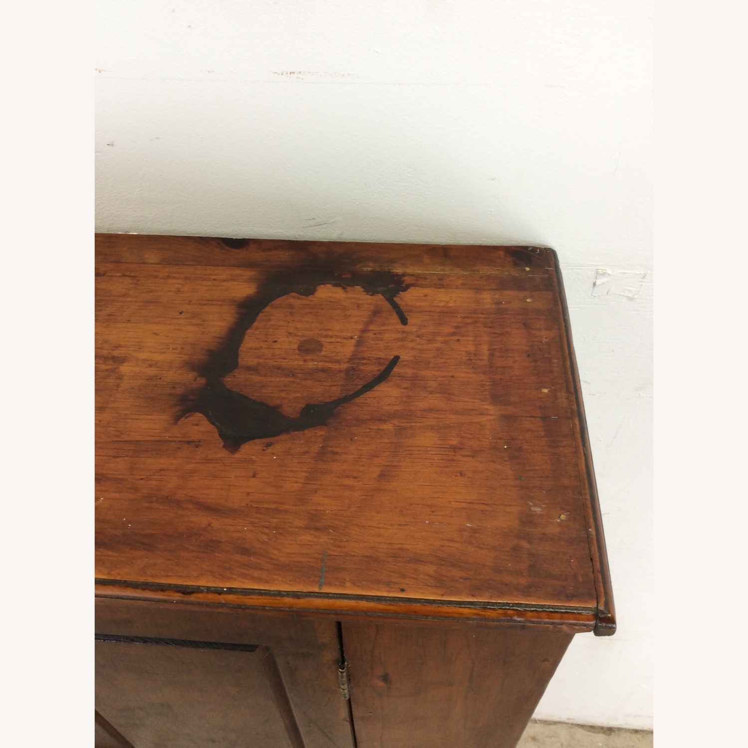 Antique American Pine Cabinet with 4 Shelves - image-3