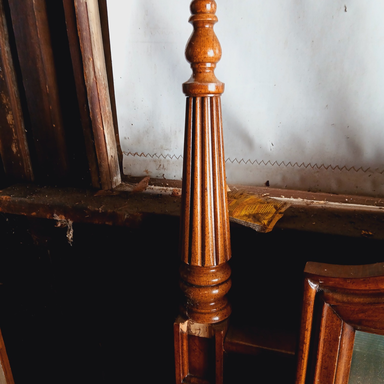 Wood Corinthian Headboard - image-4