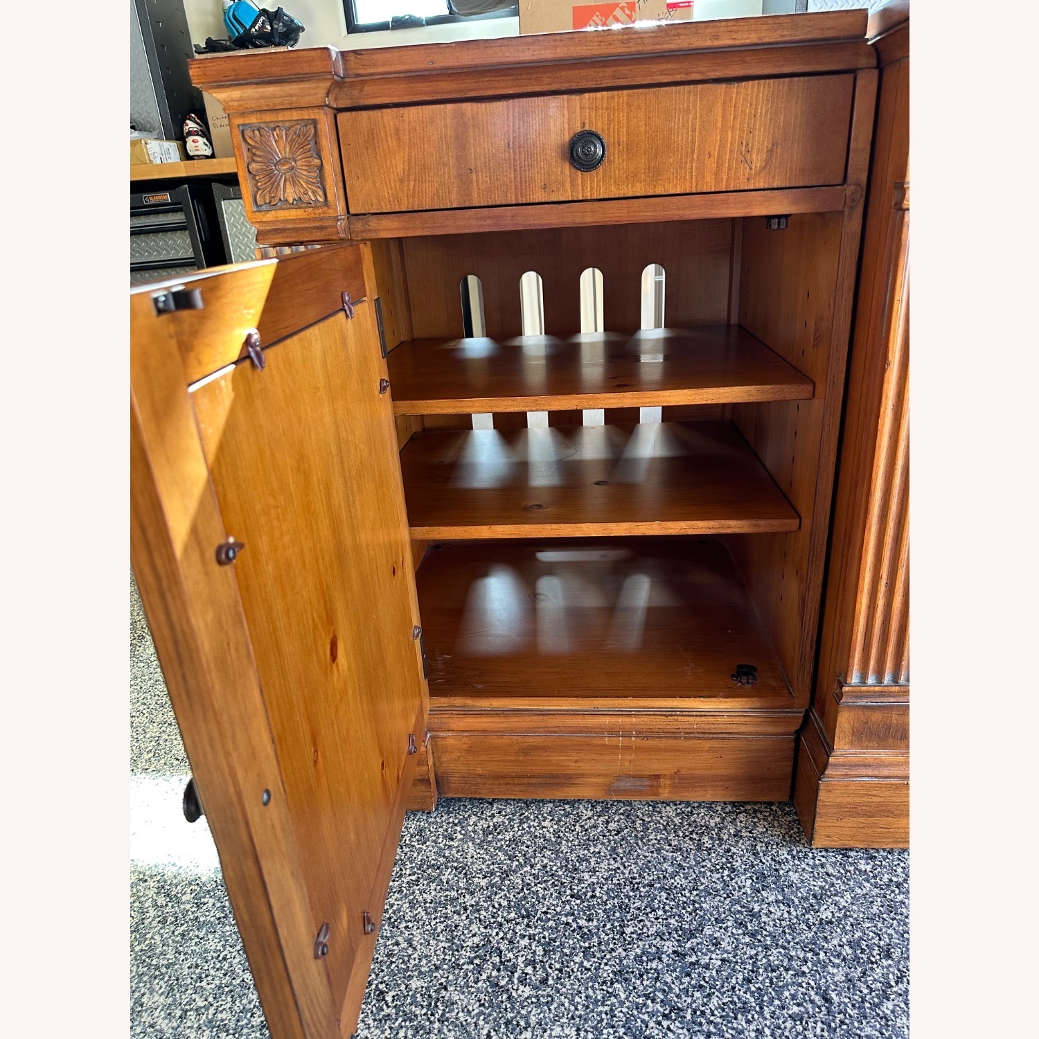 Ethan Allen 3 Piece TV Cabinet  - image-5