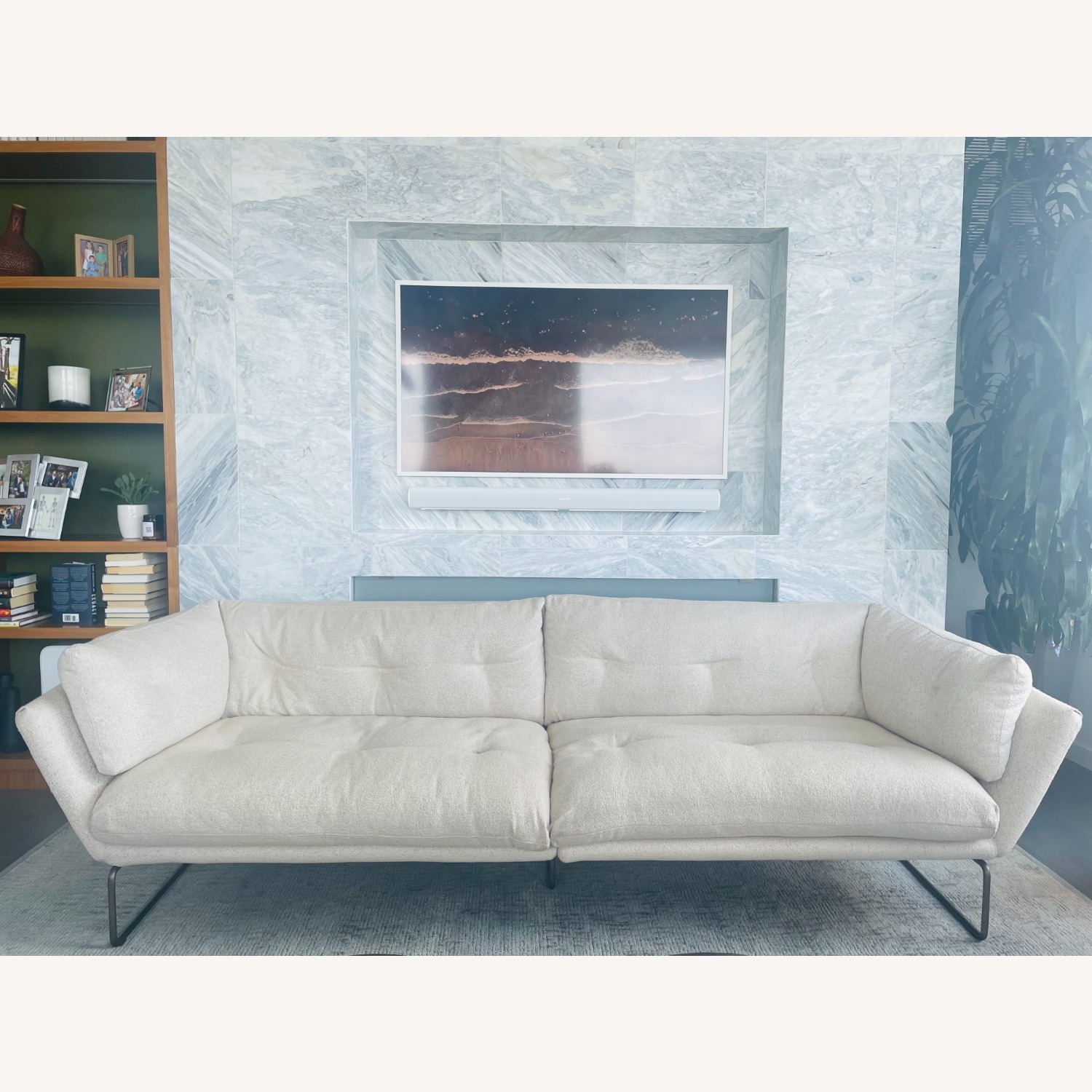 Saba Italia New York Suite 3 Seat Sofa - image-4