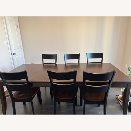 Used Bob's Discount Furniture Dining Chairs for sale on AptDeco