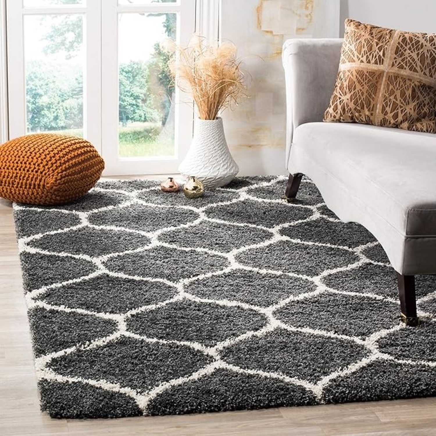 Safavieh Shag Area Rug (9' x 12') - image-4