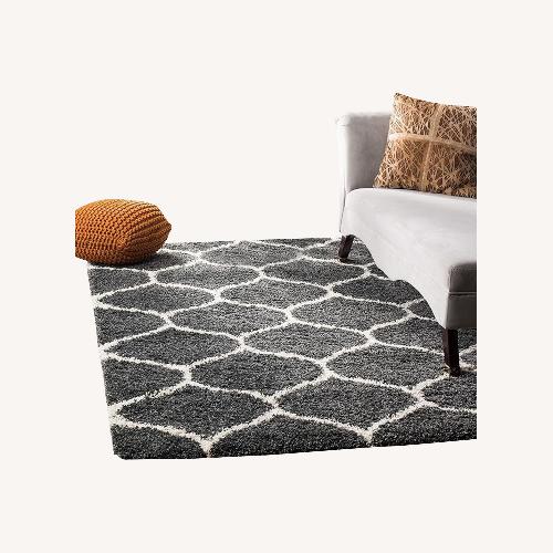Used Safavieh Shag Area Rug (9' x 12') for sale on AptDeco