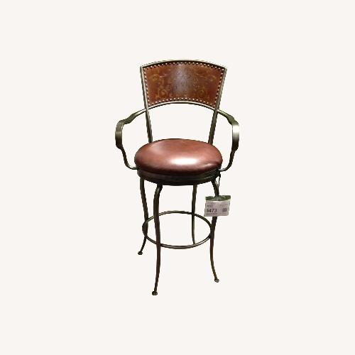 Used Set of 4 Bar Stools  for sale on AptDeco