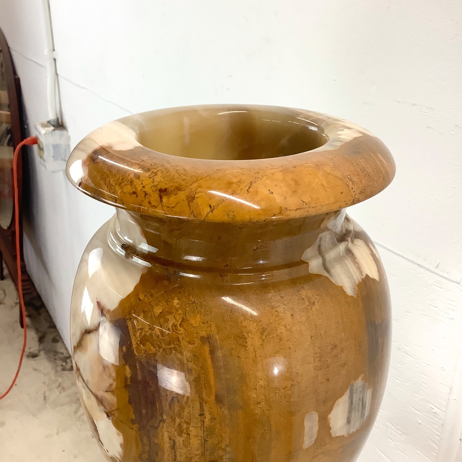 Vintage Onyx Pedestal and Vase - image-9