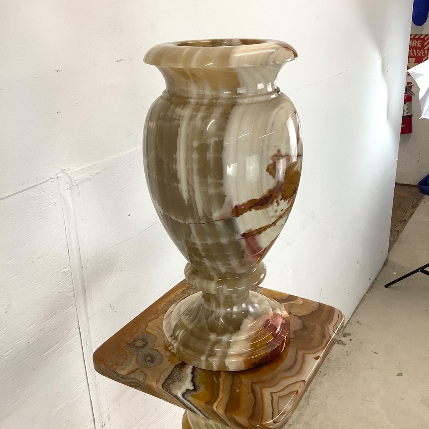 Vintage Onyx Pedestal and Vase - image-6
