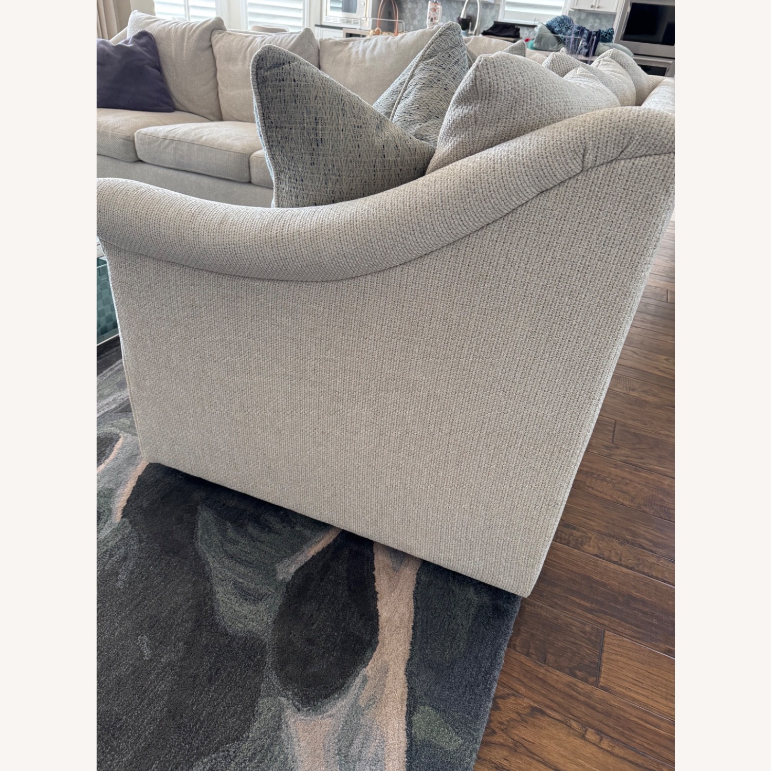 Sherrill Custom 42 Series Sofa - image-10