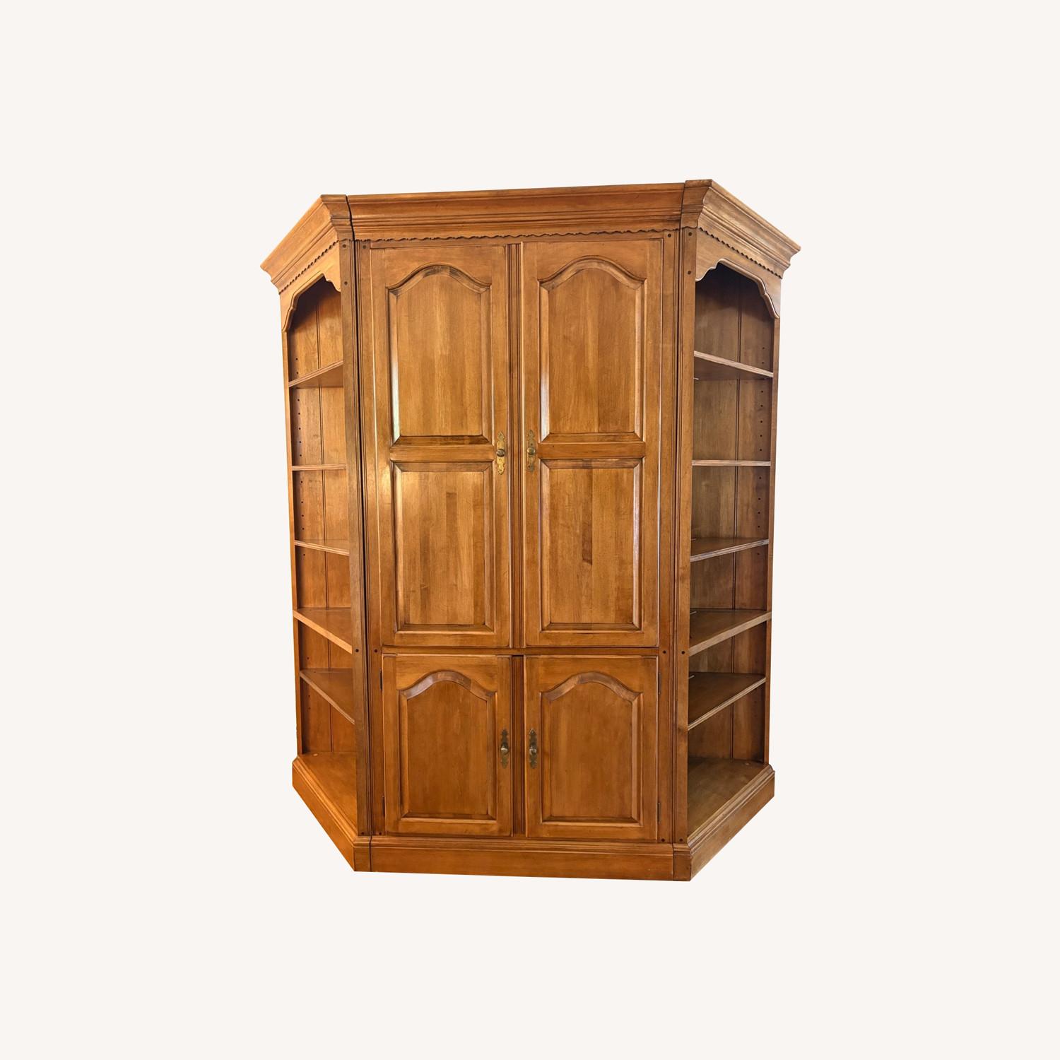 Ethan Allen Media Console with Corner Shelves - image-0