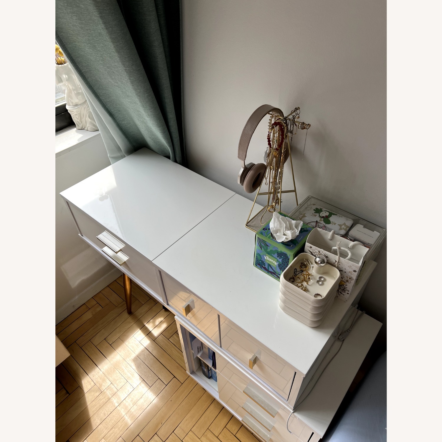 Wayfair White Vanity with Mirror - image-3