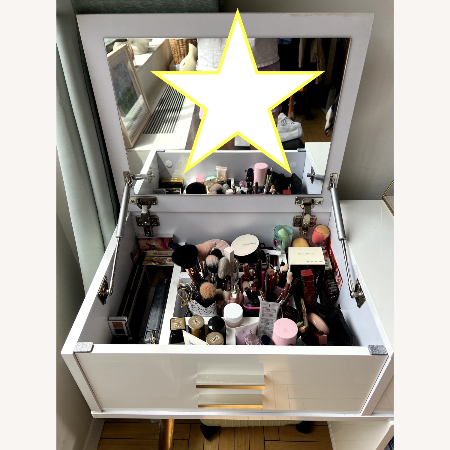 Wayfair White Vanity with Mirror - image-4