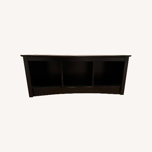 Used Cubby Bench with 3 Sections for sale on AptDeco
