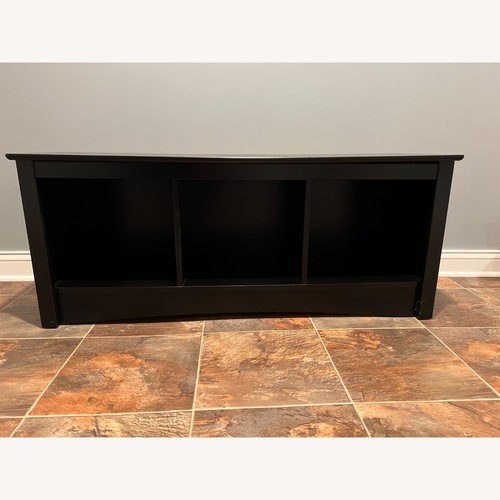 Used Cubby Bench with 3 Sections for sale on AptDeco