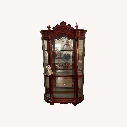 Used Pulaski Curio Cabinet for sale on AptDeco
