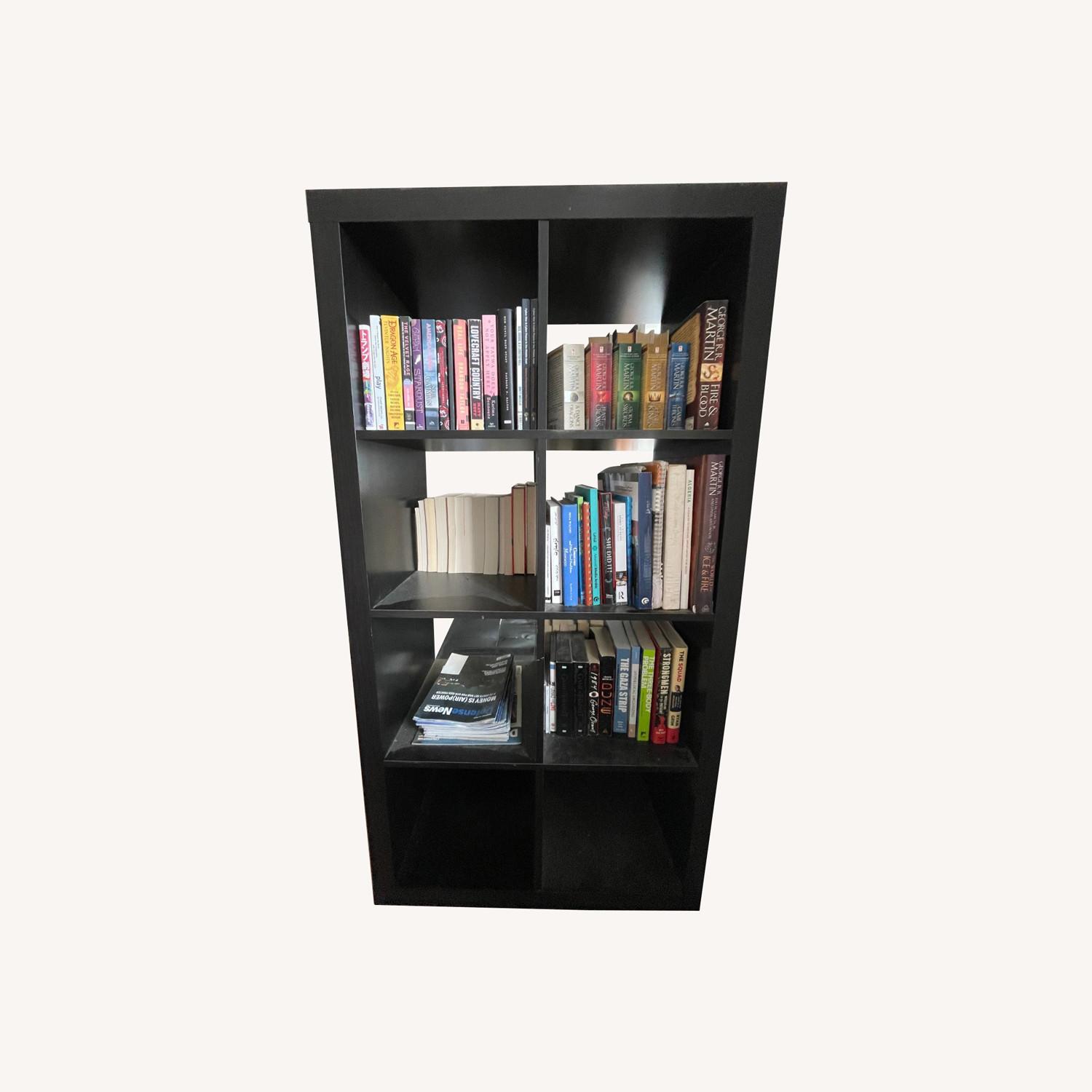 Double-sided Bookshelf - image-0