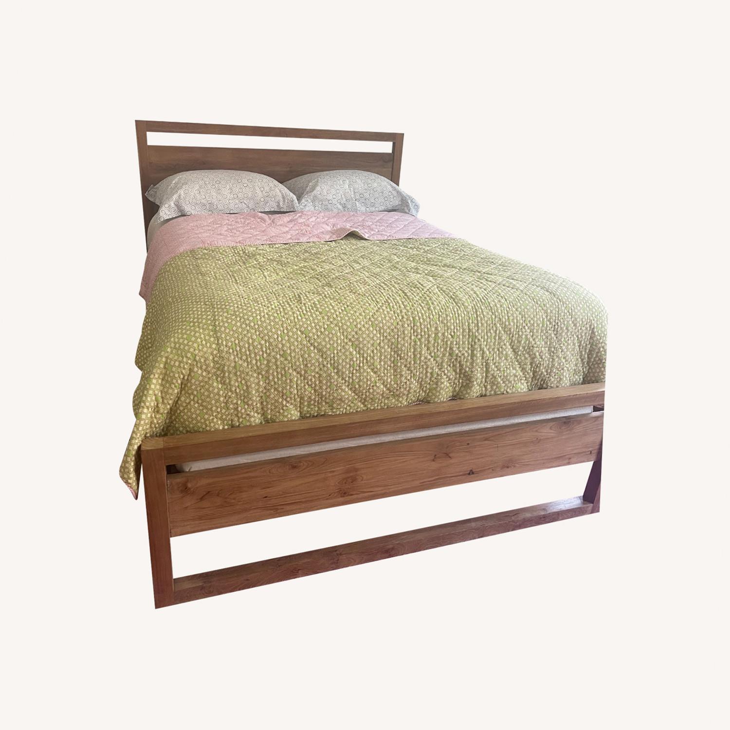 Crate & Barrel Linea Full Bed - image-0