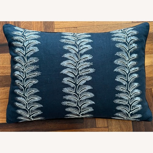 Used High Quality Blue Throw Pillows for sale on AptDeco
