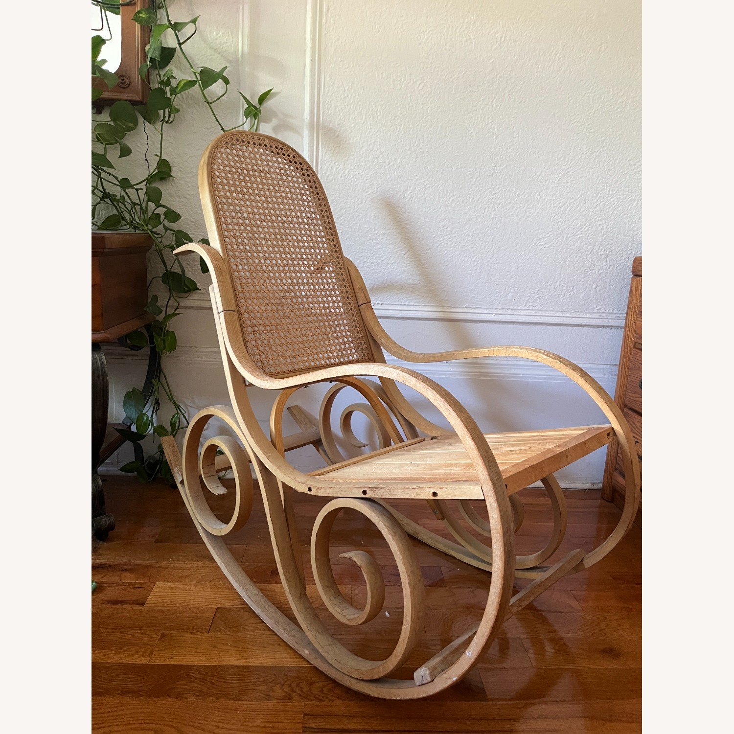 Handmade Amish Rocking Chair - image-1