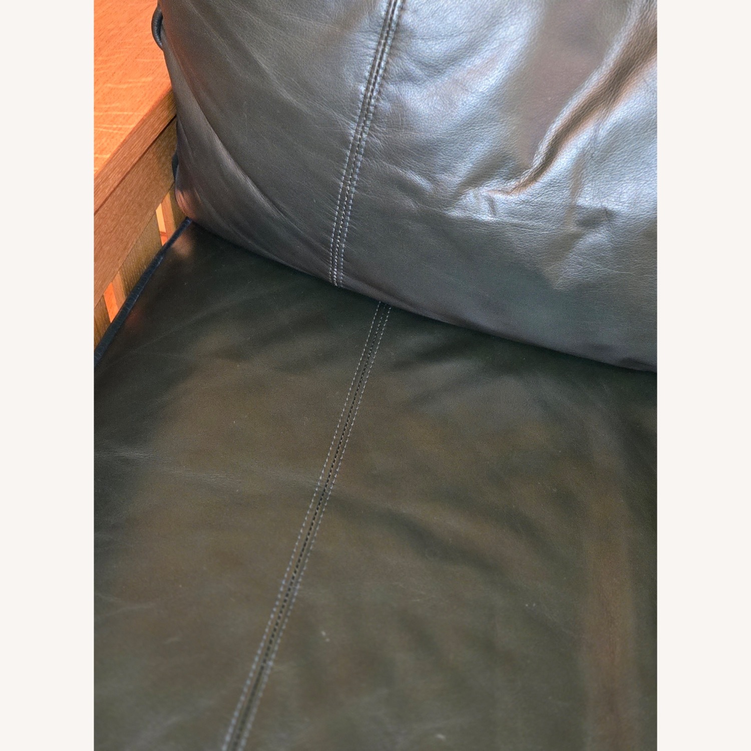 Stickley Audi Mission Sofa - image-5