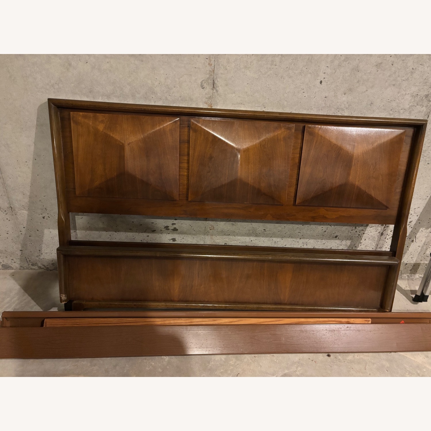 United Diamond Collection MCM Queen Headboard - image-1