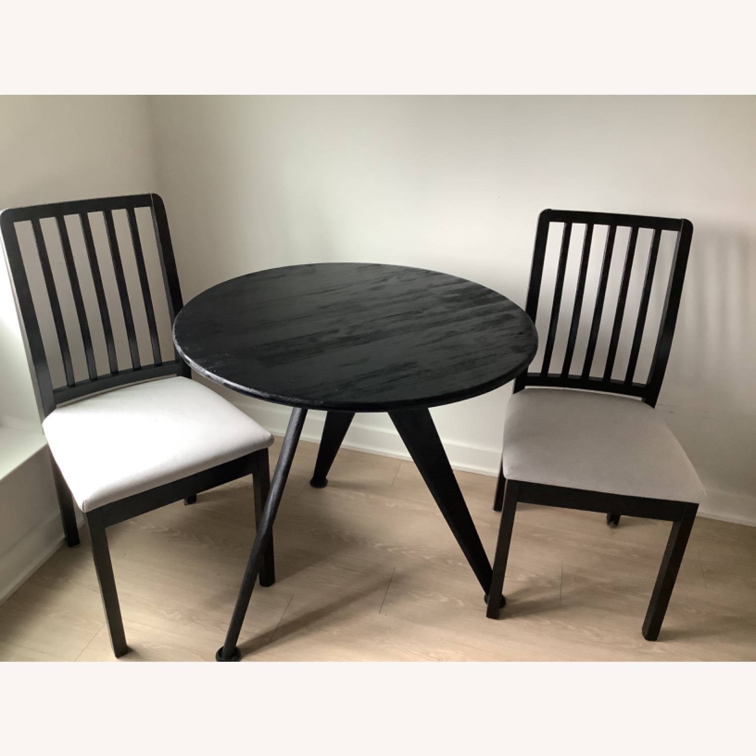 N Bethesda, 20852 - image-1