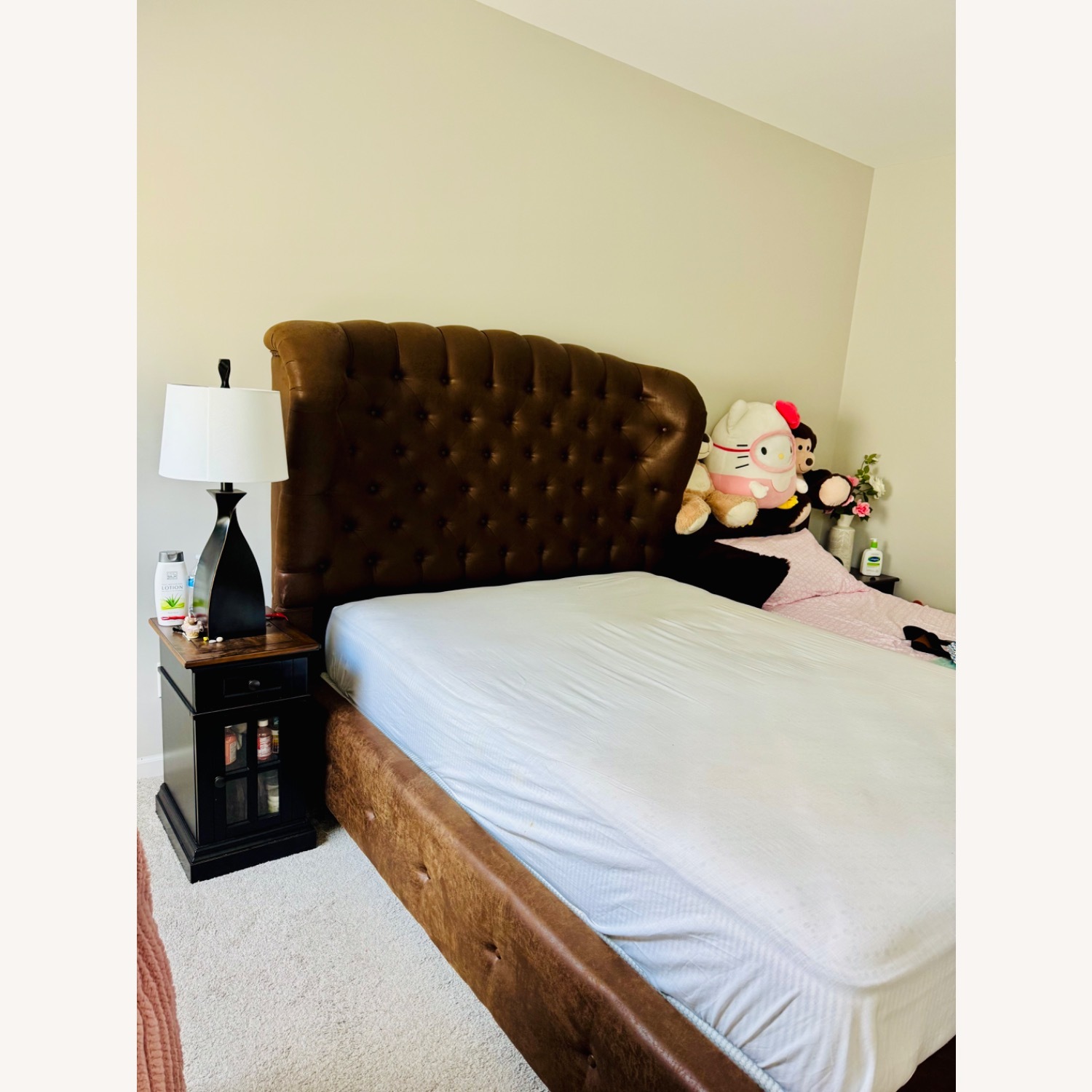 Bob's Discount Headboard Queen Bed - image-2