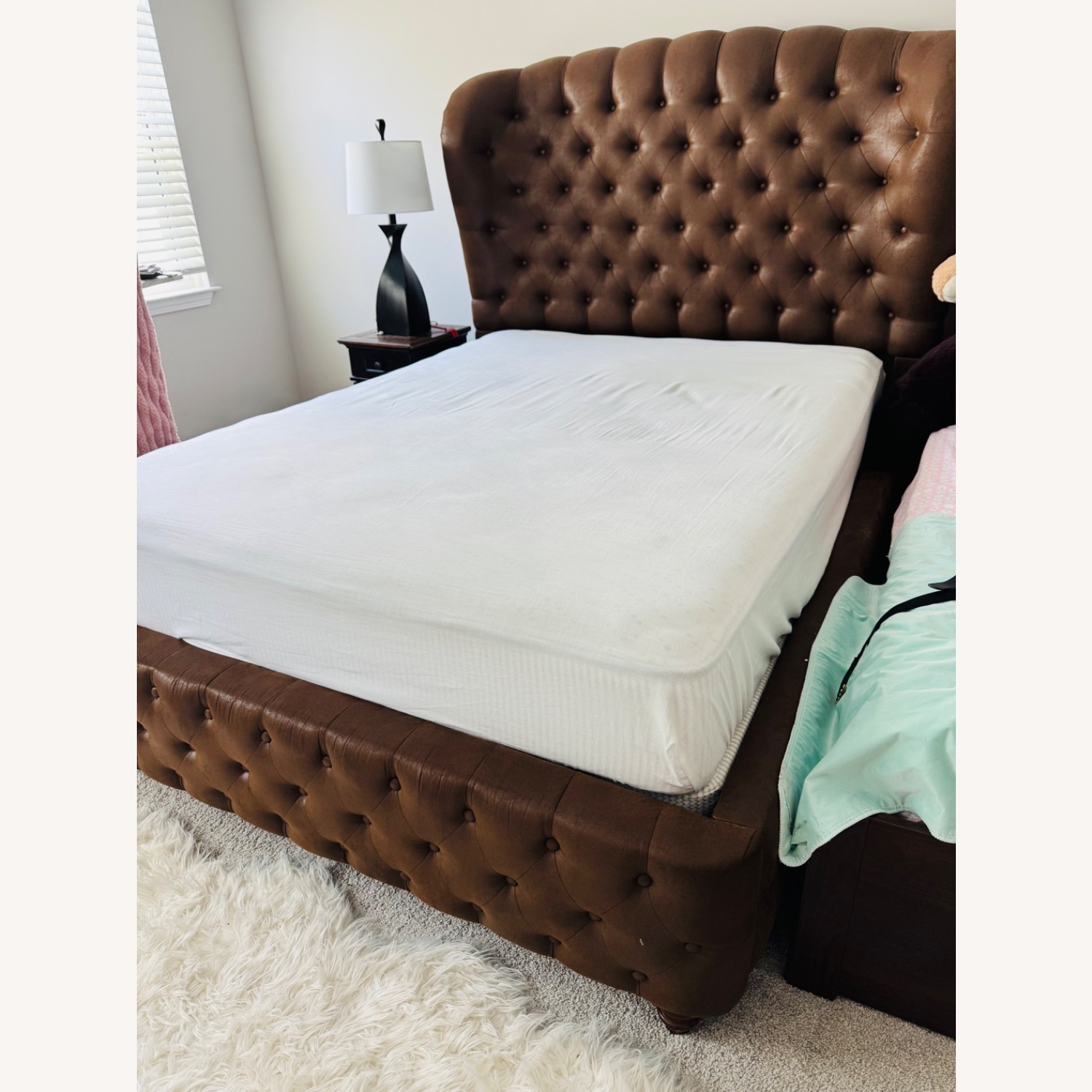 Bob's Discount Headboard Queen Bed - image-3