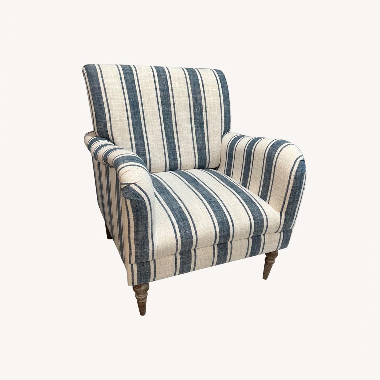 Comfy Armchair - image-0