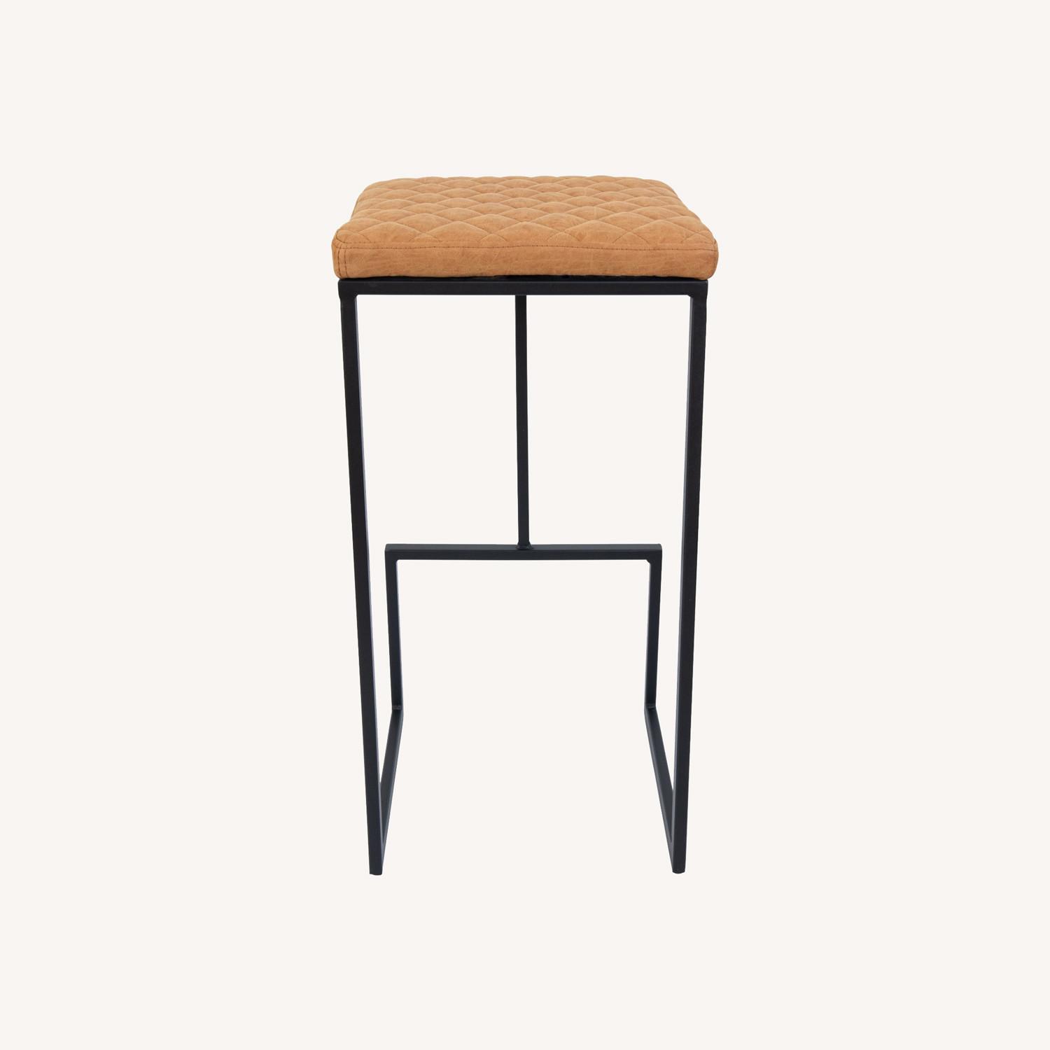 LeisureMod Quincy Brown Leather Bar Stool in Metal - image-15