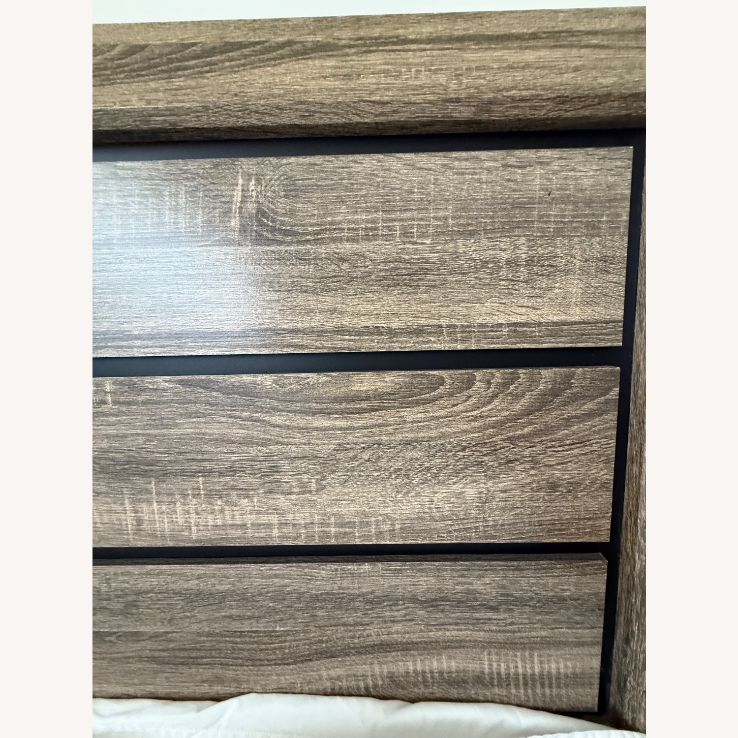 Ashley Furniture Queen Bed – Rustic Modern - image-4