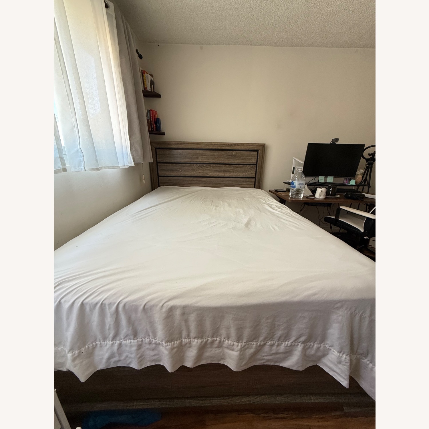 Ashley Furniture Queen Bed – Rustic Modern - image-2