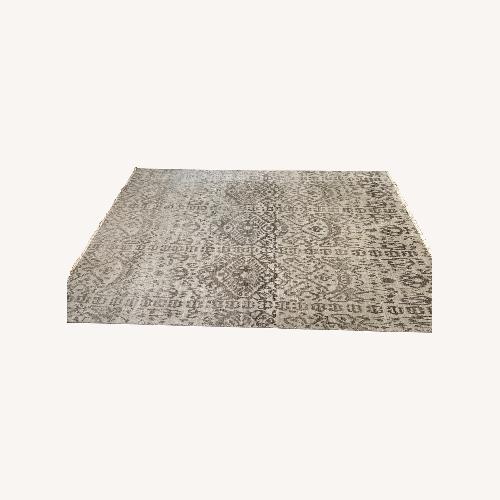 Used Area Rug  for sale on AptDeco