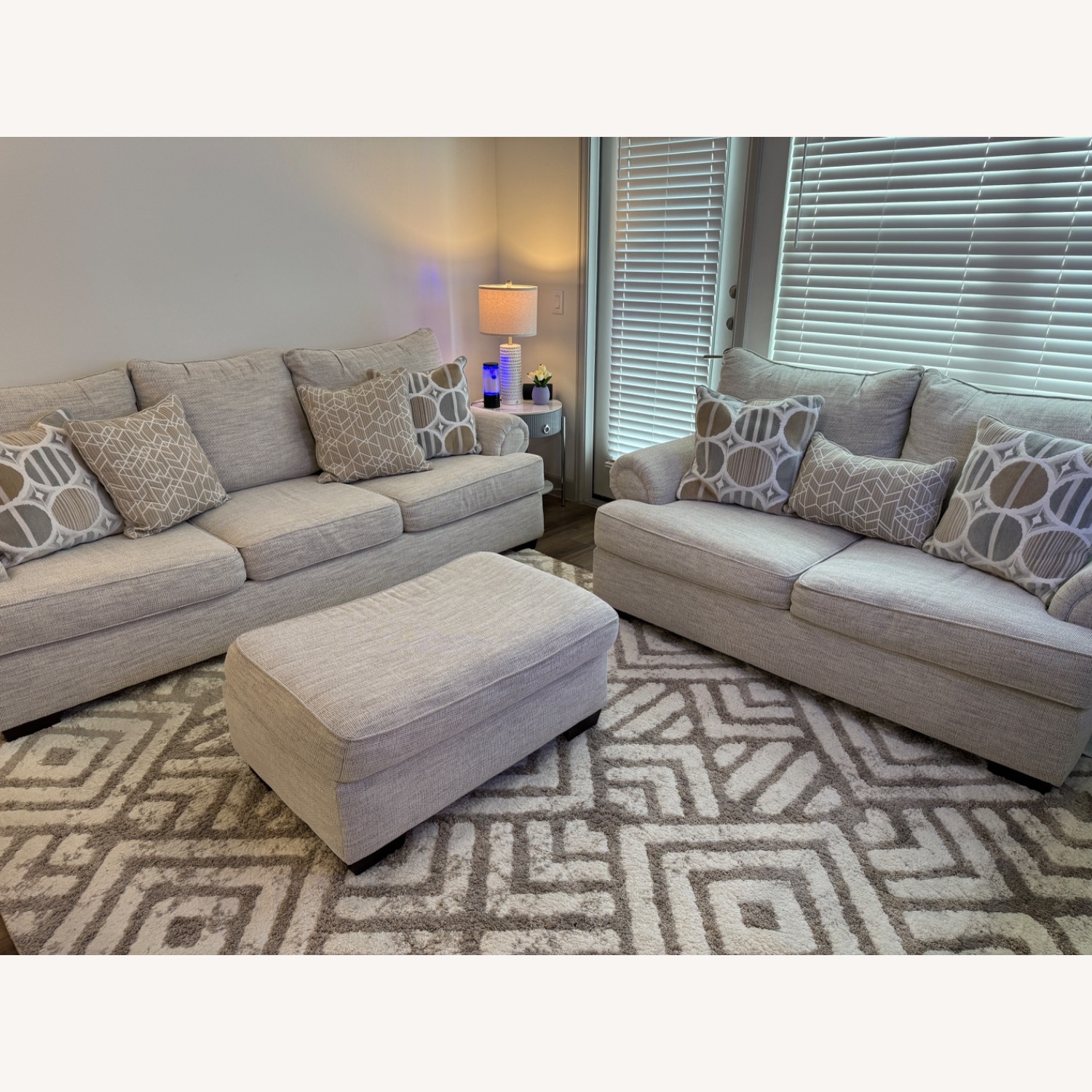 Sofa - image-2
