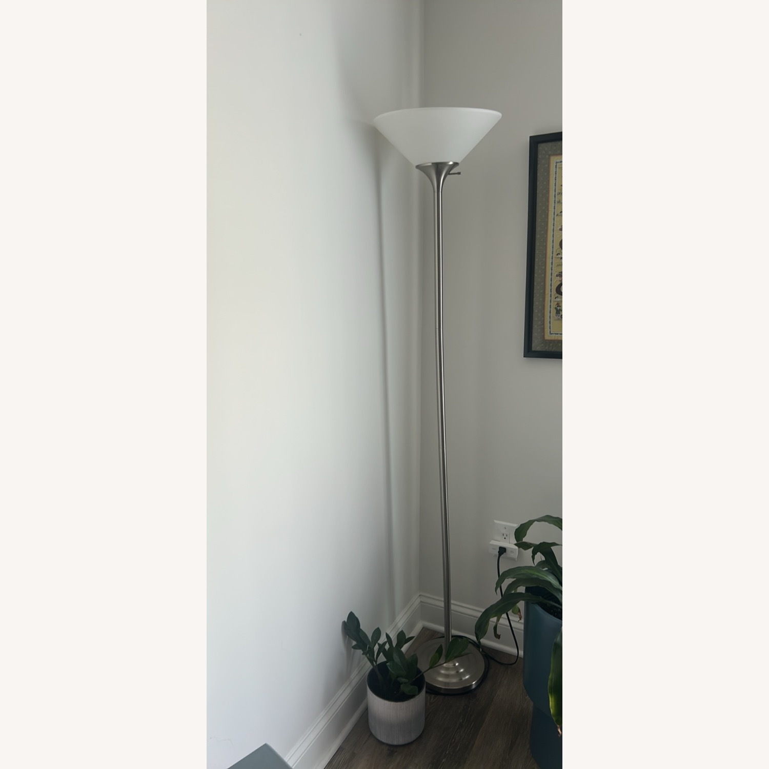 Floor lLamp - image-1